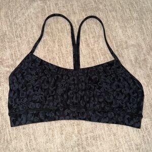 Lululemon Flow Y Bra